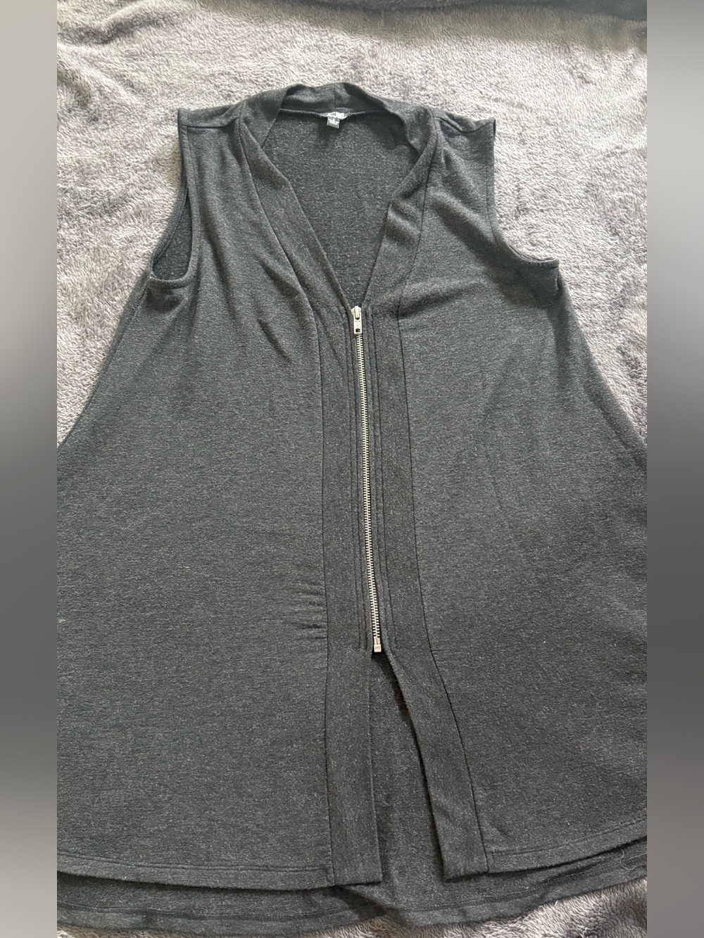 Cable & Gauge Black Knit vest/tunic